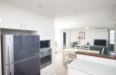 Sails Apartments - Tourism Townsville 2