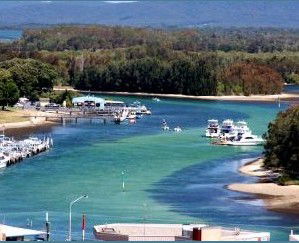 Sails Apartments - Tourism Townsville 5