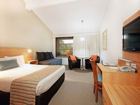 Quality Hotel Airport International - Tourism Townsville 2