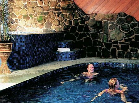 Falls Creek Hotel - Tourism Townsville 3