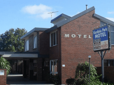 Kardinia Park Motel - Tourism Townsville