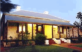 Fremantle Colonial Accommodation - Tourism Townsville 4