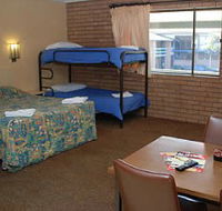 Oasis By The Lake - Tourism Townsville
