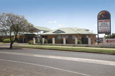 Across Country Motor Inn - Tourism Townsville 0