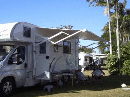 Oakwood Caravan Park - Tourism Townsville 4