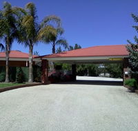 Golden Chain Border Gateway Motel - Tourism Townsville