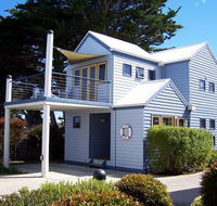 Rayville Boat Houses - Tourism Townsville