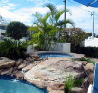 Estoril On Moffat Holiday Apartments - Tourism Townsville