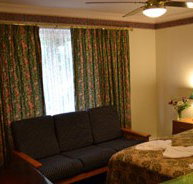 Palms Bed and Breakfast - Tourism Townsville