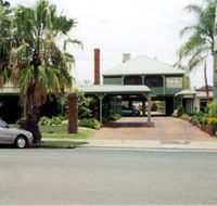Pioneer Lodge Motel - Tourism Townsville