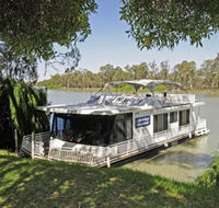 Moving Waters Self Contained Moored Houseboat - Tourism Townsville
