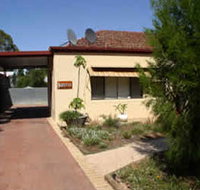 Loxton Smiffy's Bed And Breakfast Sadlier Street - Tourism Townsville