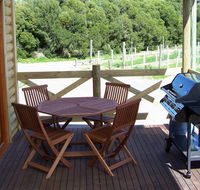 McLaren Ridge 3 - McLaren Ridge Log Cabins - Tourism Townsville