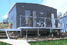 Port Huon Cottages - Tourism Townsville 0