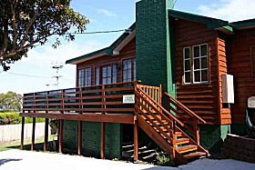 Cedar Cottages Blackmans Bay - Tourism Townsville 0