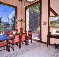 Castle On The Hill Bed and Breakfast - Tourism Townsville
