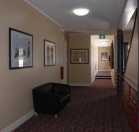 Alpine Hotel - Tourism Townsville