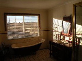 Lachney Cottage - Tourism Townsville 3