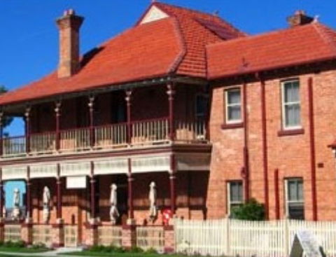 CBC Bed And Breakfast And Cafe - Tourism Townsville 3