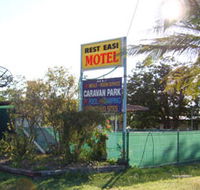 Rest Easi Motel - Tourism Townsville