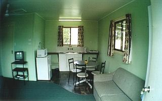 Country Style Accommodation Park - Tourism Townsville 0