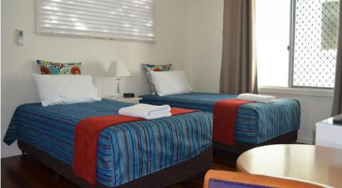 La Costa Motel - Tourism Townsville 5