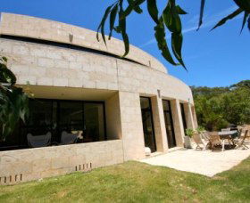 SLR Margaret River Holiday Homes - Tourism Townsville 0