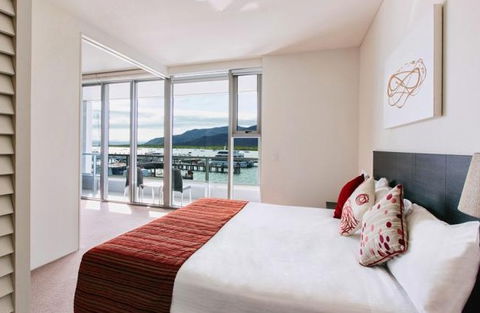 Cairns Harbour Lights Hotel - Tourism Townsville 4