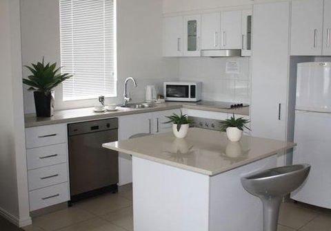 BEST WESTERN PLUS  Cairns Central Apartments - Tourism Townsville 1