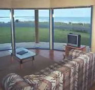 Horizons Beachfront Apartment - Tourism Townsville