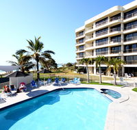 San Simeon Beachfront Apartments - Tourism Townsville