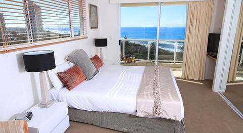 Xanadu Main Beach - Tourism Townsville 2