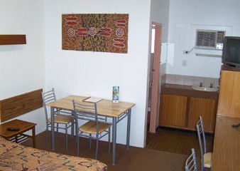 Safari Lodge Motel - Tourism Townsville 2