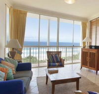 Whale Watch Ocean Beach Resort - Tourism Townsville