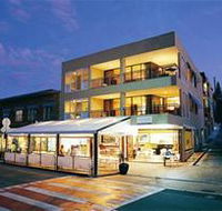 Marine Boutique Beachfront Apartments - Tourism Townsville