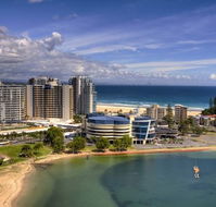 Outrigger Twin Towns Resort - Tourism Townsville
