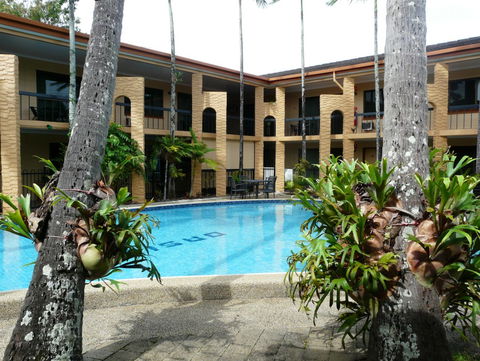 Oasis Inn Holiday Apartments - Tourism Townsville 2