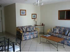 Quarterdeck Apartments - Tourism Townsville 7