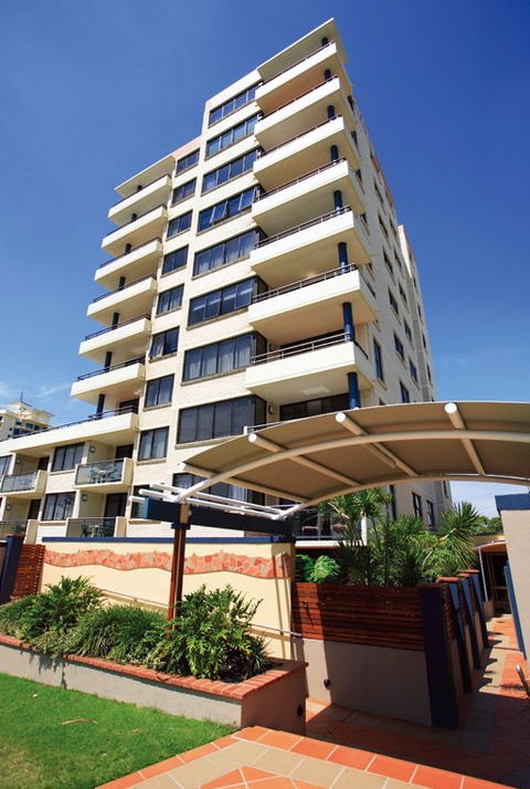 Windward Apartments - Tourism Townsville 0