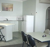 Moby Dick Waterfront Resort Motel - Tourism Townsville