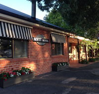 Moyhu Hotel - Tourism Townsville