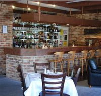 Deer Park Motor Inn - Tourism Townsville