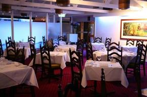 Quality Inn The Willows - Tourism Townsville 3