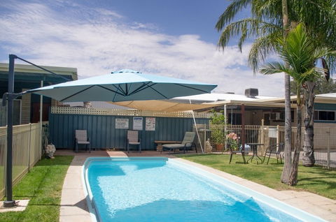 Ventura Motel - Tourism Townsville 3