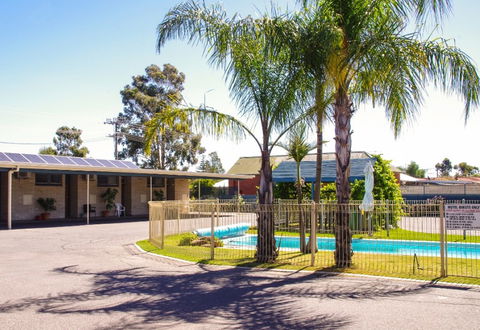 Ventura Motel - Tourism Townsville 7