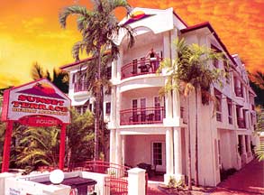 Sunset Terrace Holiday Apartments - Tourism Townsville 0