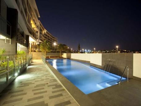 STUDENT & SHARE ACCOMMODATION  - Tourism Townsville 1