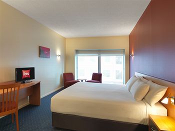 Ibis Melbourne Little Bourke Street - Tourism Townsville 0
