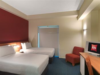 Ibis Melbourne Little Bourke Street - Tourism Townsville 6