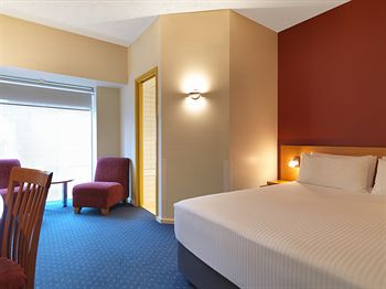 Ibis Melbourne Little Bourke Street - Tourism Townsville 8